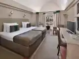 Двухместный номер с патио семейный Deluxe