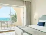 Двухместный номер с частичным видом на море