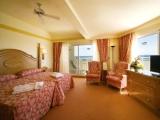 Двухместный полулюкс Grand Terrace