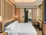 Клубный люкс c 1 комнатой с балконом и с красивым видом из окна