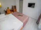Трёхместный номер Делюкс с 2 комнатами