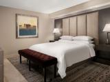Двухместный люкс Accessible Grand с балконом и с видом на залив