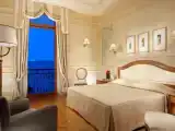 Двухместный люкс с балконом и с видом на море