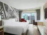 Двухместный номер Club Level с видом на город