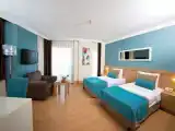 Четырёхместный номер Семейный смежный