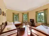 Люкс Hotel/Bungalow семейный с видом на сад