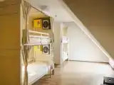 Кровать в общем номере (женский номер)