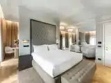 Двухместный Люкс with Duomo view Corner