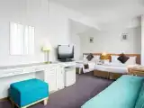 Двухместный номер угловой