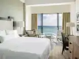 Номер Diamond oceanfront