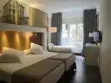 Двухместный номер с дополнительной кроватью
