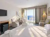 Двухместный полулюкс с балконом и с видом на море