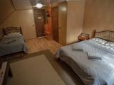Трёхместный номер Guest House room No. 3
