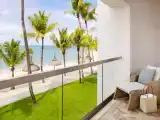 Двухместный номер Beach Front с балконом