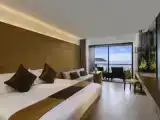 Двухместный номер Deluxe с балконом и с видом на море