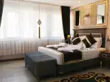 Полулюкс с балконом и с видом на город