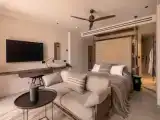 Двухместный люкс Sharing Pool