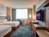 Четырёхместный номер Waterfront Tower High Floor с видом на город
