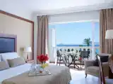 Трёхместный номер Deluxe seafront