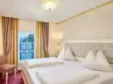 Люкс Grand Deluxe с балконом и с видом на озеро