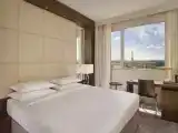 Двухместный номер Eiffel Tower View