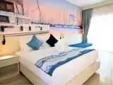 Двухместный номер Newly Renovate Deluxe с видом на бассейн