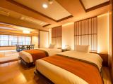 Номер Universal Open-Air Bath Shusui-an Japanese-Western Style with Onsen City Side