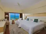 Двухместный номер High Floor Deluxe Natural