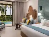 Двухместный полулюкс Unique Tropical