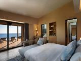 Двухместный номер Pool семейный Ridge Terrace с видом на море