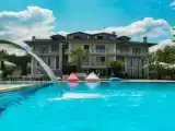 Люкс с видом на озеро