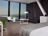Двухместный номер The Level Premium