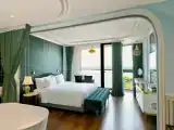 Двухместный номер Premier Deluxe с видом на реку