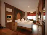 Двухместный номер Low Floor Superior