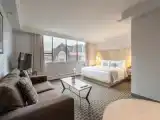 Двухместная студия Roll in Shower