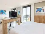 Двухместный полулюкс with side sea view