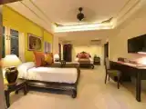Номер Gold Antique с видом на бассейн