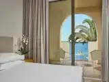 Двухместный полулюкс Deluxe с видом на море