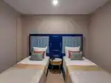 Четырёхместный номер семейный Deluxe с видом на окрестности