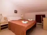 Четырёхместный номер Connecting Мансарда