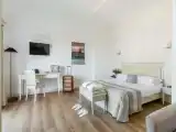 Двухместный полулюкс с балконом