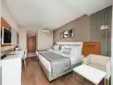 Трёхместный номер Стандарт with side sea view