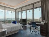 Двухместный полулюкс Club Lounge Access с террасой с видом на город