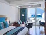 Двухместный люкс with Private Heated Pool Spa seafront