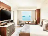 Двухместный номер Premium Mid Floor с видом на залив