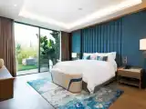Двухместный люкс Reges Swim-Up Larger Corner Ground Floor c 1 комнатой с балконом и с видом на бассейн