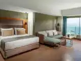 Двухместный люкс Deluxe с частичным видом на море