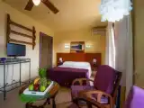 Номер Adapted