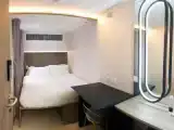 Двухместное Window Cabin M