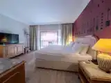 Двухместный номер Стандарт с видом на окрестности